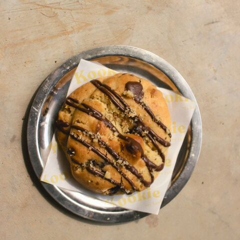 The Walnut Classic cookie